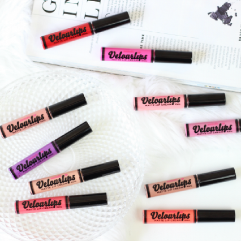 AUSTRALIS VELOURLIPS REVIEW & SWATCHES